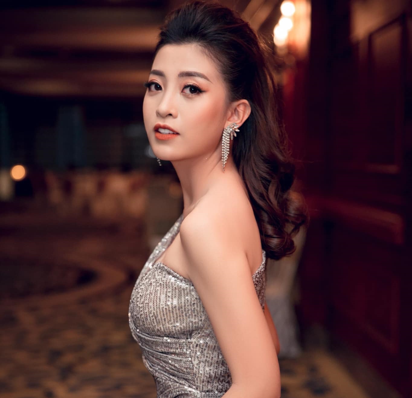 Tiểu sử MC Mai Anh lấn sân âm nhạc với MV đầu tay "Có Một Người Như Thế"