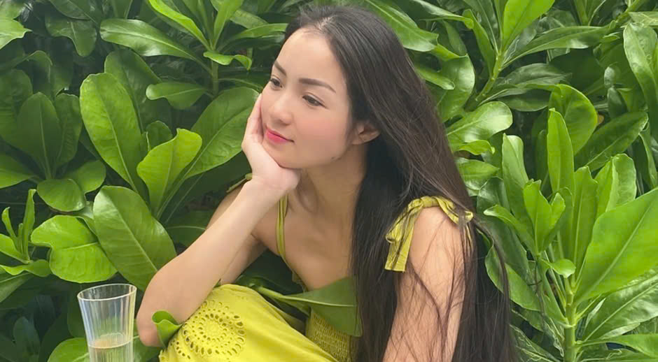 Tiểu sử Thủy Top từng có tình bạn đẹp với ca sĩ Hoàng Thùy Linh Tiểu sử Thủy Top từng có tình bạn đẹp với ca sĩ Hoàng Thùy Linh