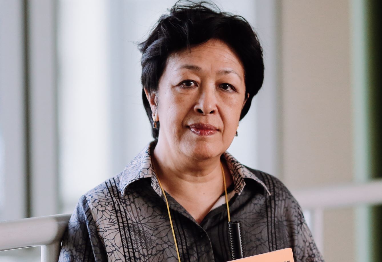 Tiểu sử Tôn Nữ Thị Ninh từng làm giảng viên văn học Anh tại Đại học Paris