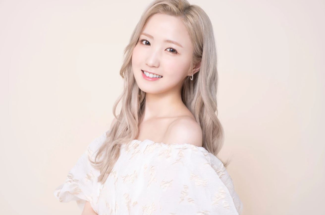 Tiểu sử Honda Hitomi từng gây tranh cãi về diễn xuất trong Saiko no Kyoshi