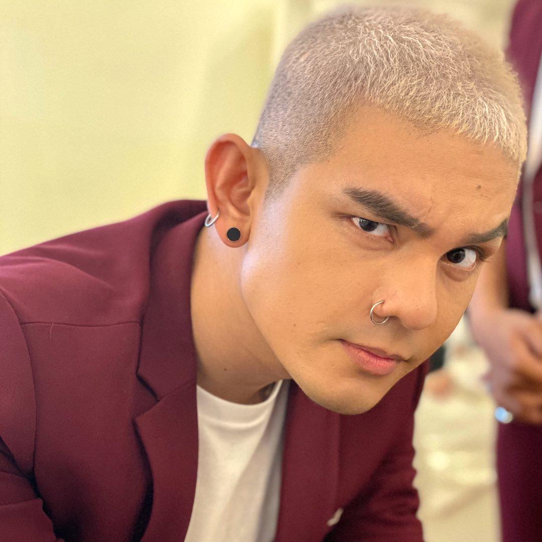 Tiểu sử Sơn Ngọc Minh từng là cựu thành viên nhóm Vmusic đình đám một thời