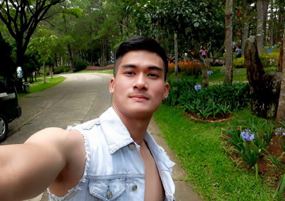 Tiểu sử Tô Thanh Phúc sinh năm 1996 tại Đồng Tháp, hiện sinh sống, làm việc tại Hồ Chí Minh