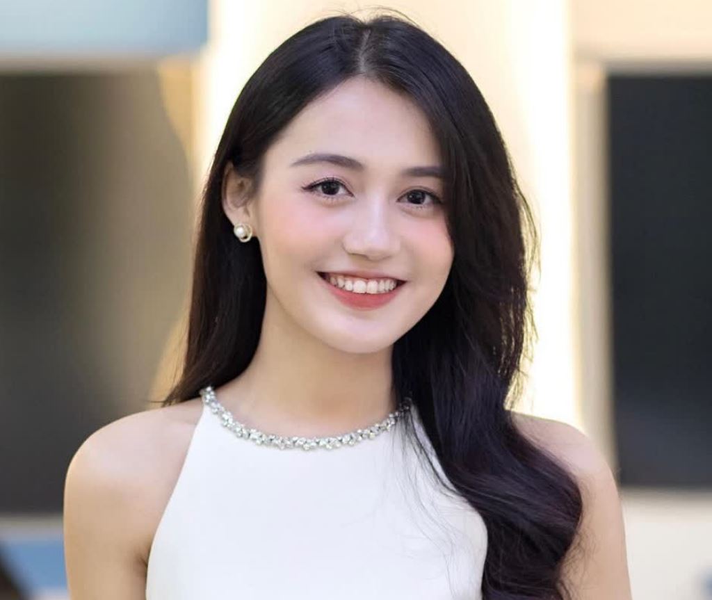 Tiểu sử MC Hoàng Hồng Hạnh sinh 5/4/2001 tại Hòa Bình