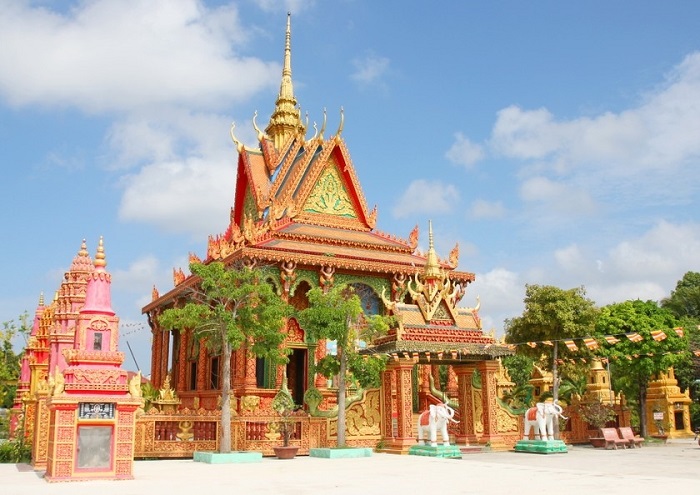 Chùa Monivongsa Bopharam diễn ra nhiều hoạt động Tết Chôl Chnăm Thmây