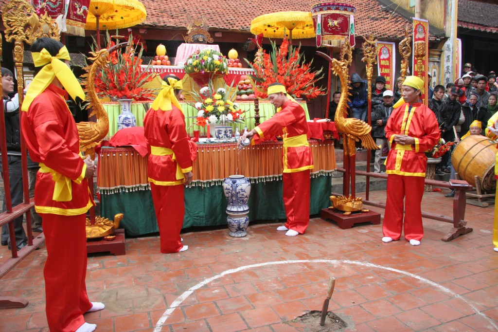 Lễ hội Rước lợn ông Bồ có nhiều hoạt động hấp dẫn