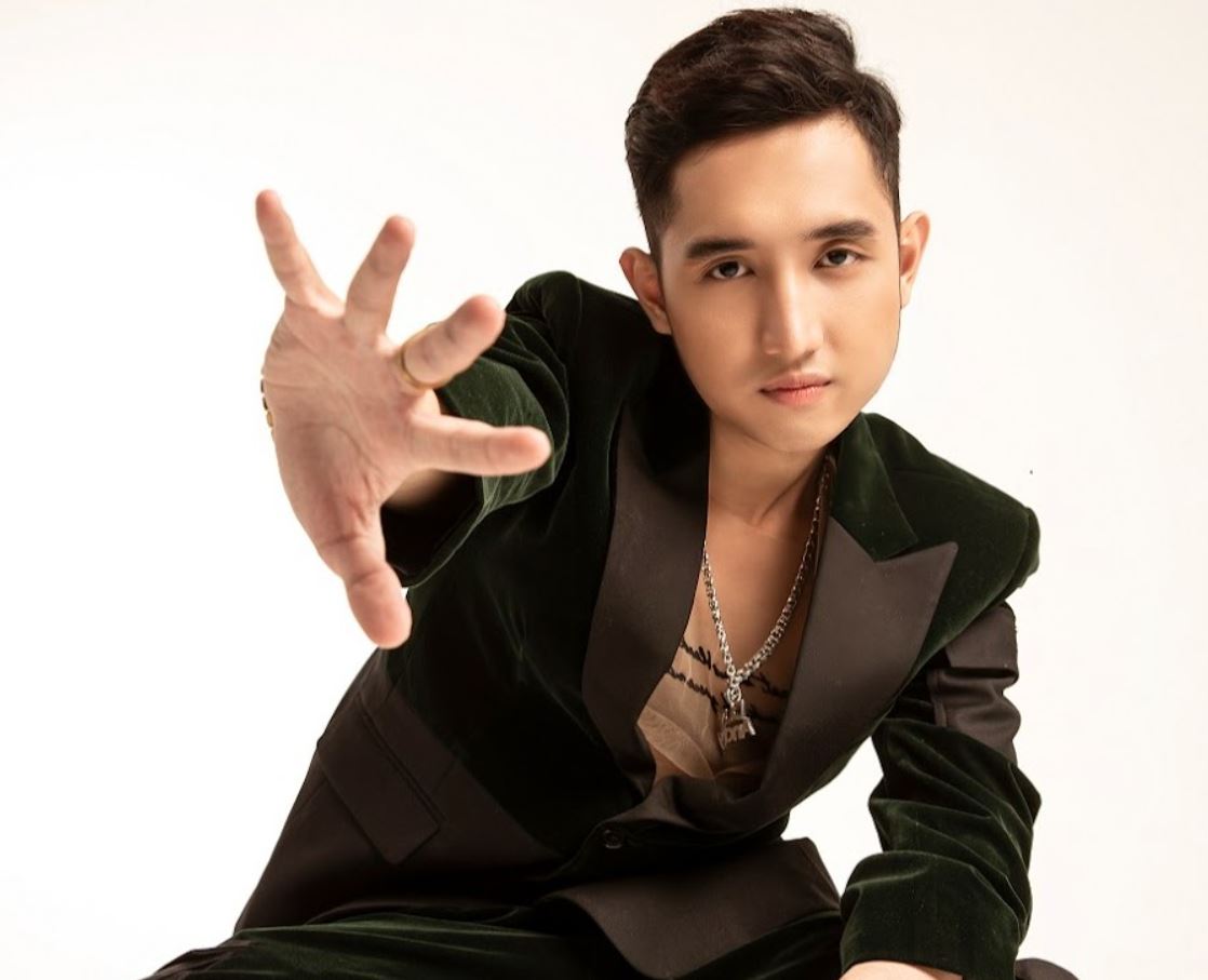 Tiểu sử Duy Andy sinh ngày 23/10/1998 tại thủ đô Hà Nội