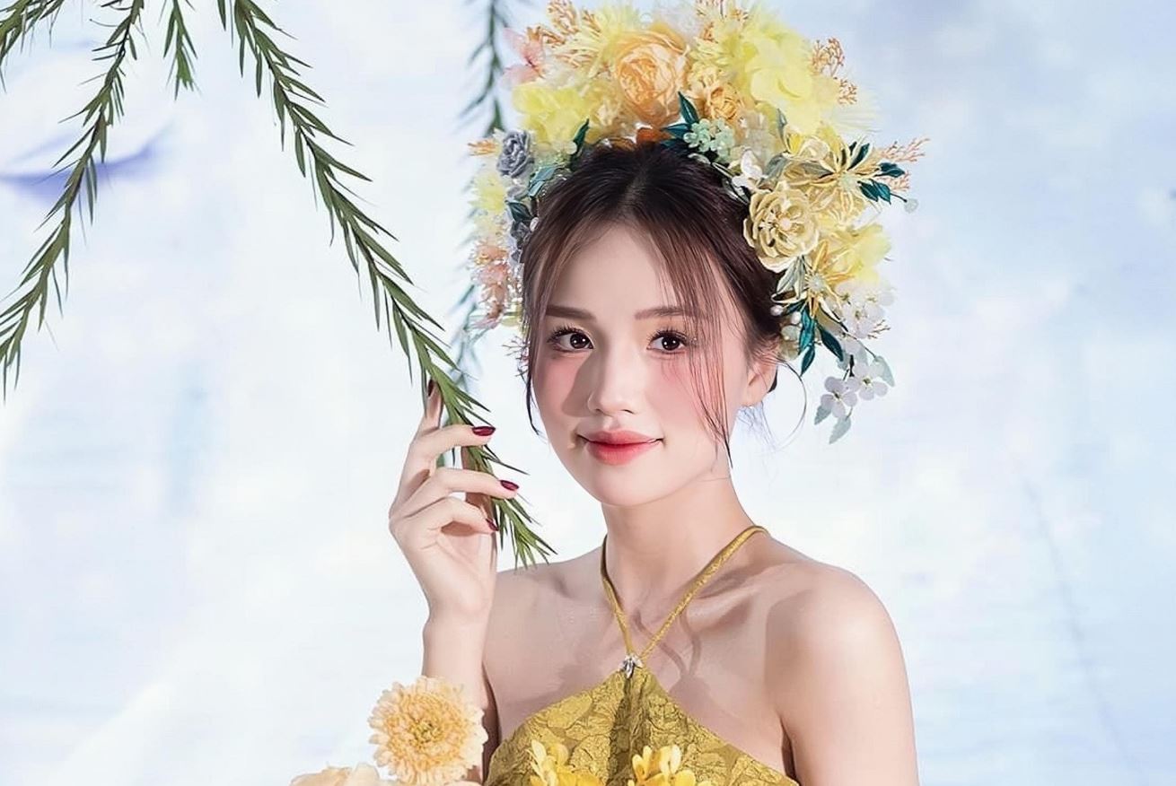 Tiểu sử Nhung Thị sinh ngày 24 tháng 12 năm 1999 tại Vĩnh Phúc, Việt Nam