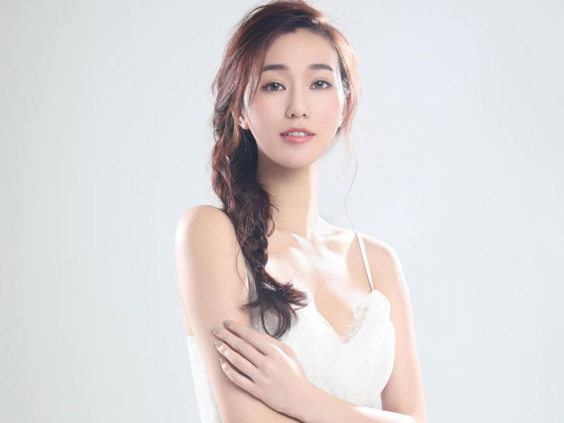 Khánh My trở thành đại sứ của nhiều thương hiệu