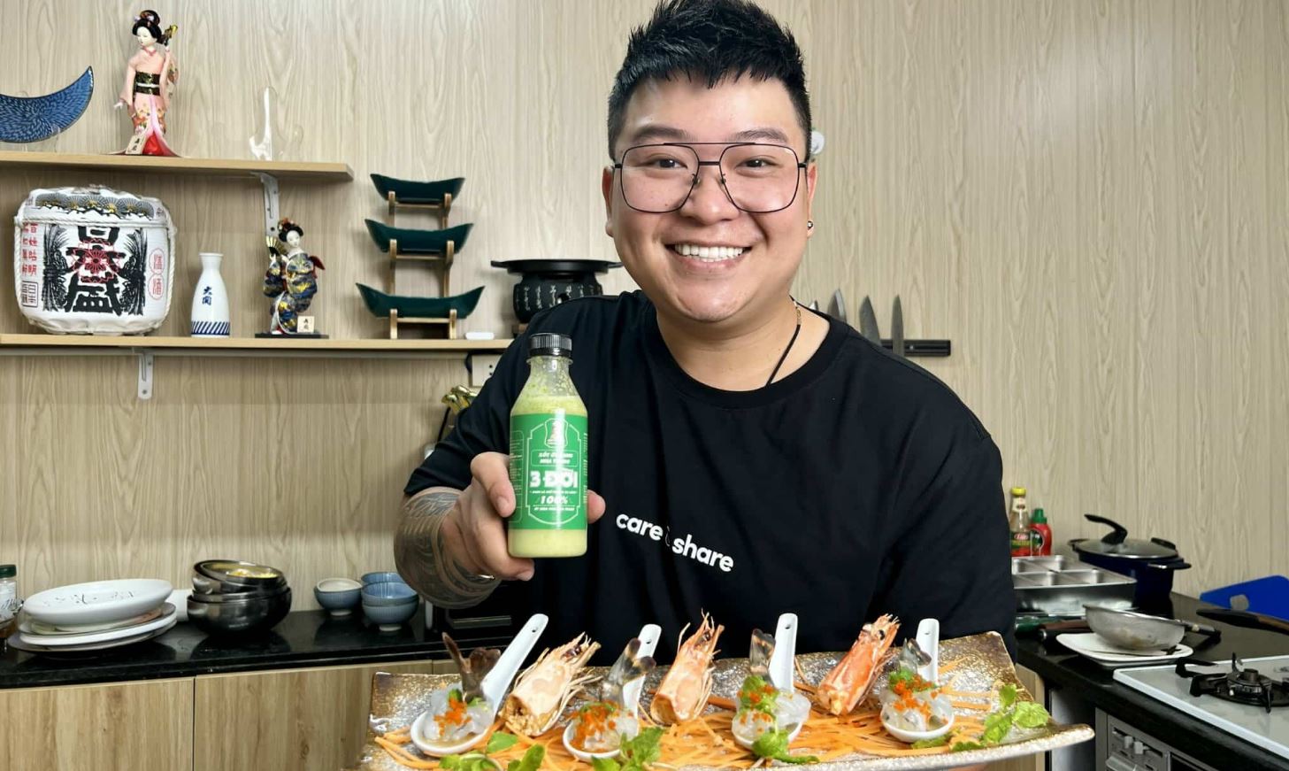Tiểu sử Bếp Trưởng Review có tên thật là Kim Hoàng Anh sinh ngày 6/2/1992 tại thủ đô Hà Nội