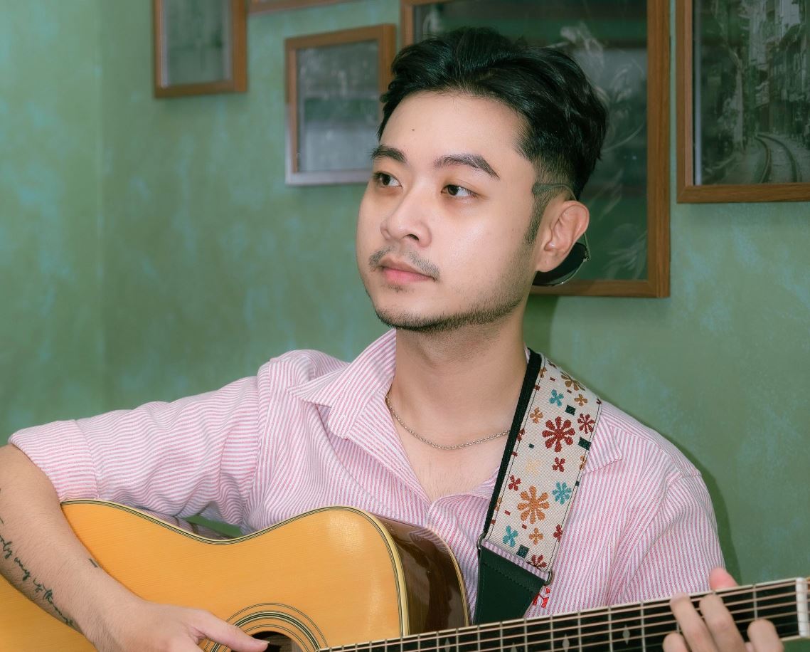 Tiểu sử Cô Gái Có Râu từng học chương trình Đại học Kinh tế