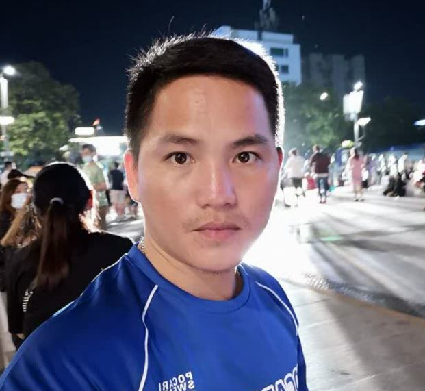 Cuộc đời và sự nghiệp của Doanh nhân