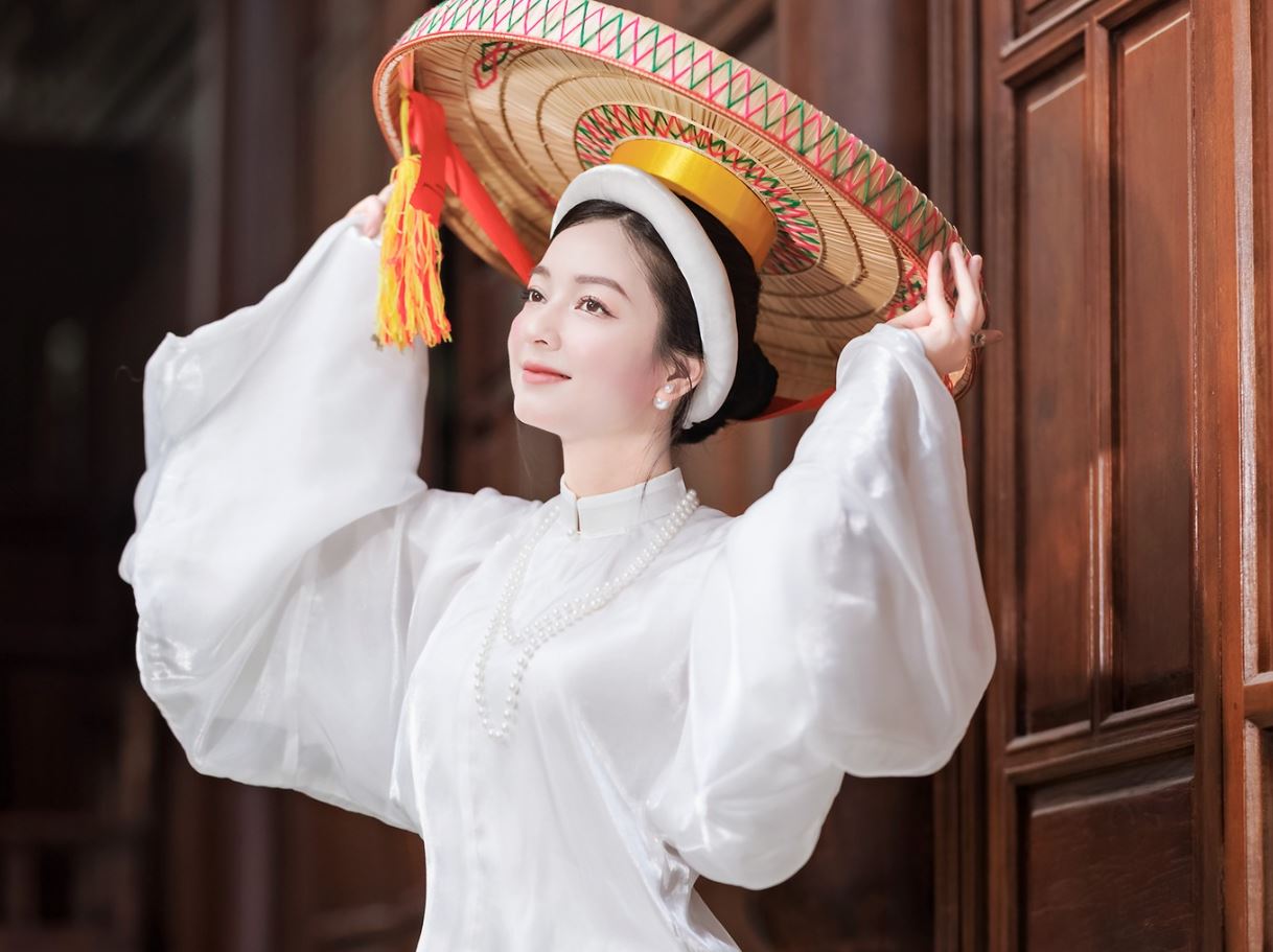 Tiểu sử Lê Vũ Quỳnh Trâm sinh năm 1995 tại thành phố Hồ Chí Minh