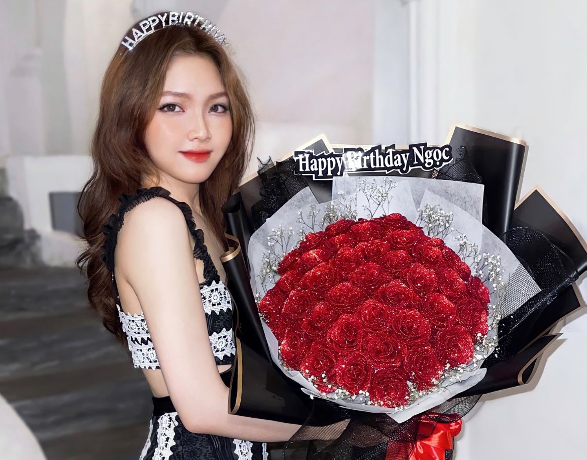 Tiểu sử Ngọc Nguyễn Lê từng theo học ngành Dược của trường Đại học Duy Tân