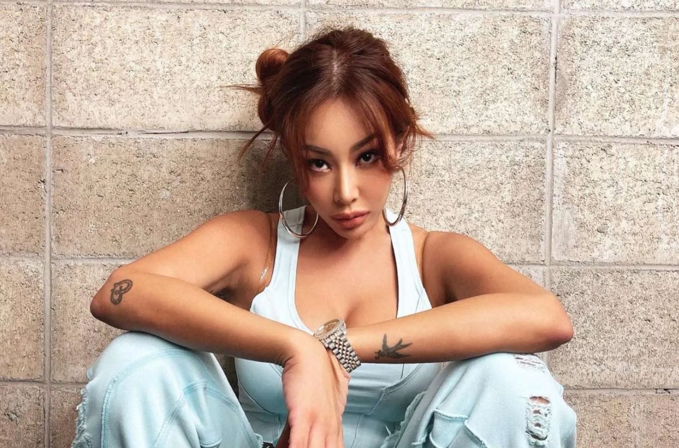 Tiểu sử Rapper Jessi sinh ngày 17 tháng 12, 1988 tại New York, Hoa Kỳ