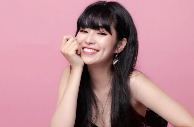 Trước đó, Khánh Vân đã tham gia một số tác phẩm truyền hình và phim ngắn như "Sửu Nhi", "Biệt Đội Bitu", "Ô Kê Viện"...
