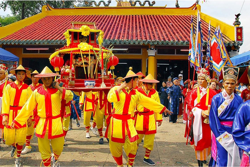 Lễ hội Báo bản làng Nộn Khê thu hút đông đảo người dân tham gia