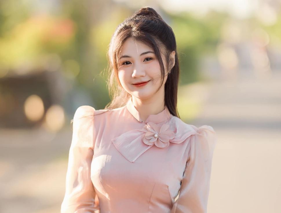 Tiểu sử Thảo Táo Tàu lần đầu nổi tiếng khi cover 
