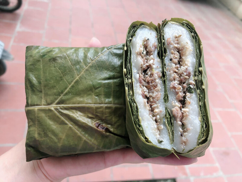 Bánh trứng kiến có nguyên liệu và hương vị độc đáo bạn không nên bỏ qua