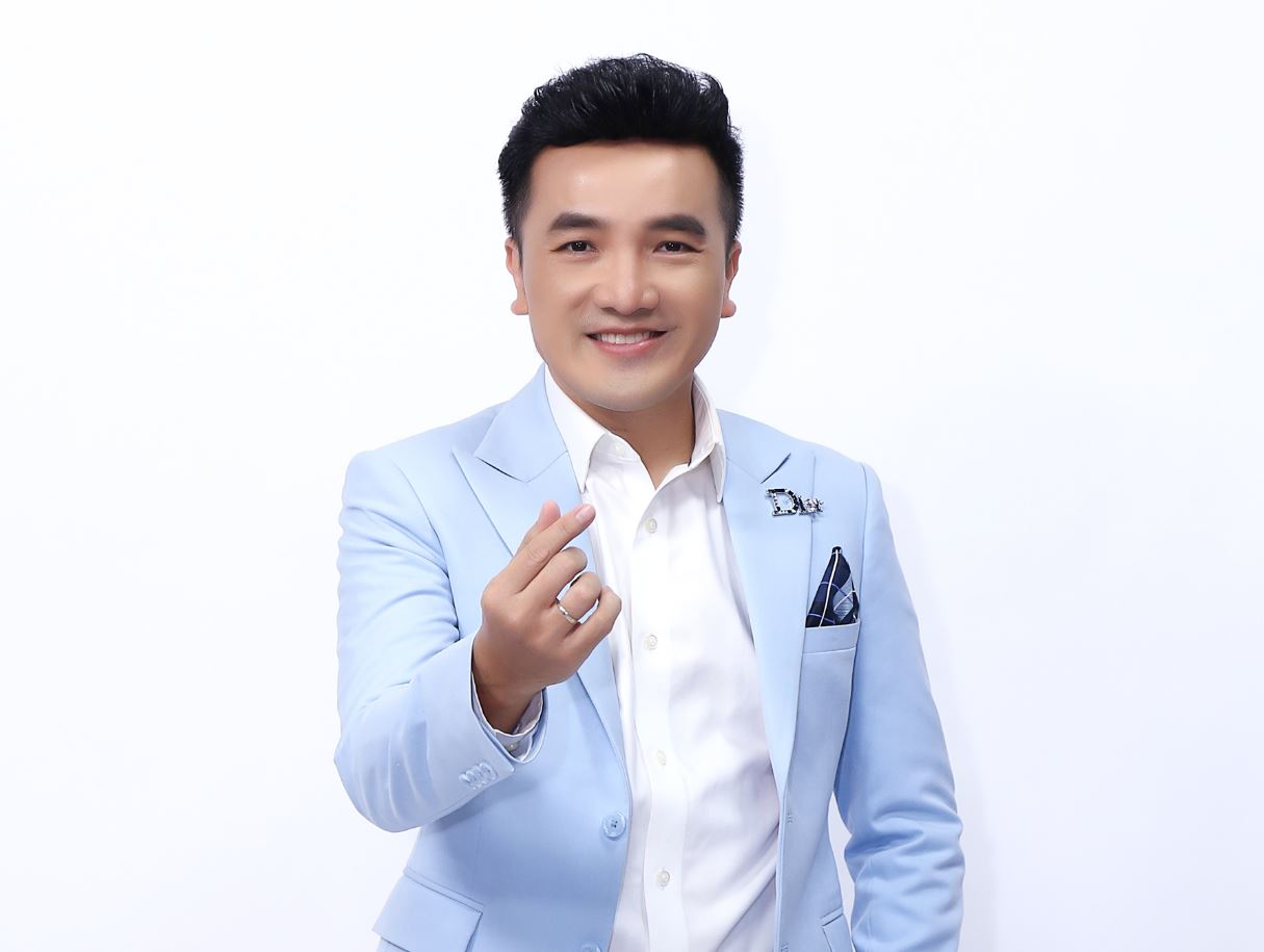Tiểu sử Dương Ngọc Thái từng phải vật lộn với nhiều show nhỏ với cát - xê chỉ vài chục nghìn