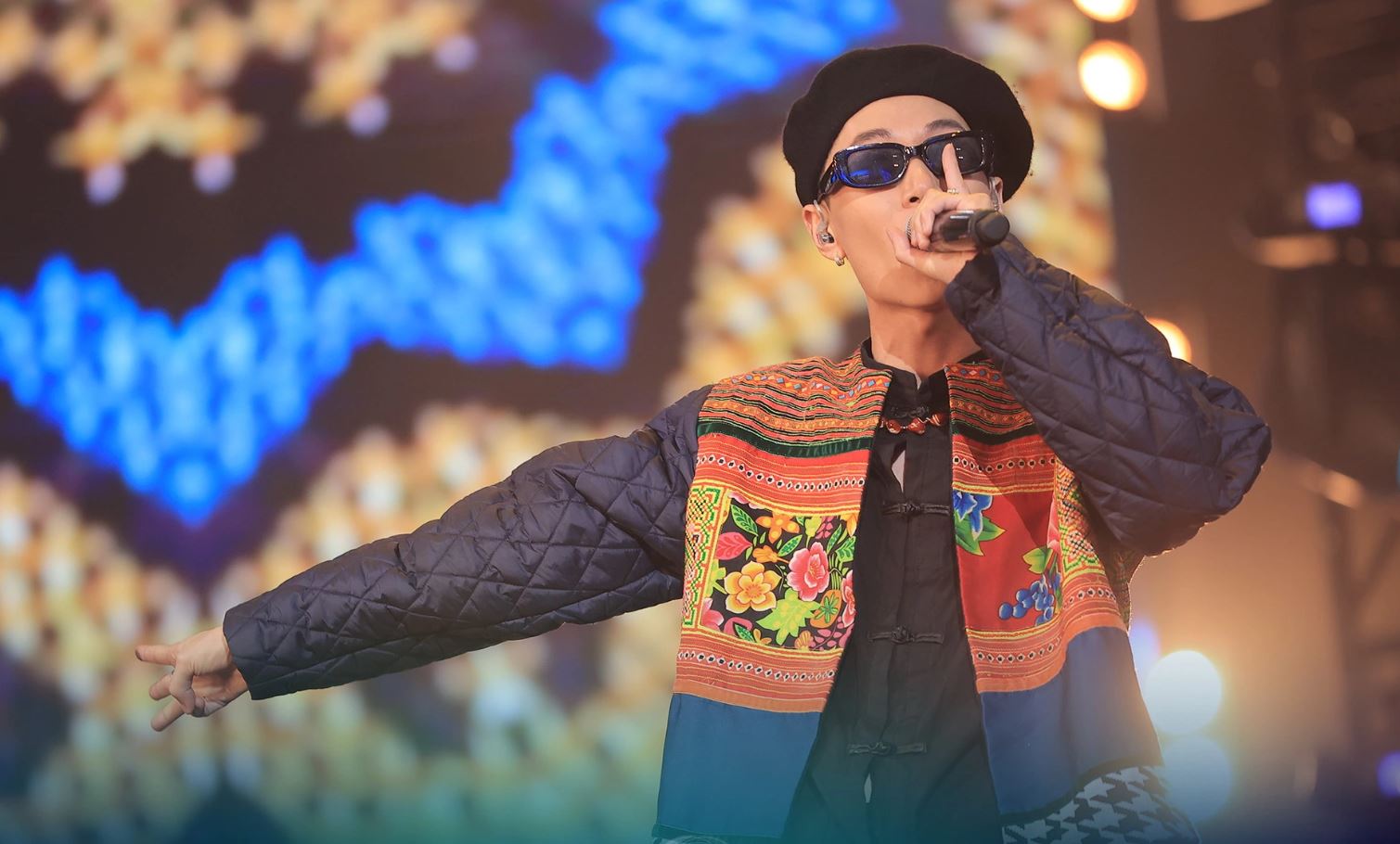 Tiểu sử Double 2T trước khi trở thành Quán quân Rap Việt mùa 3 từng làm thợ cắt tóc