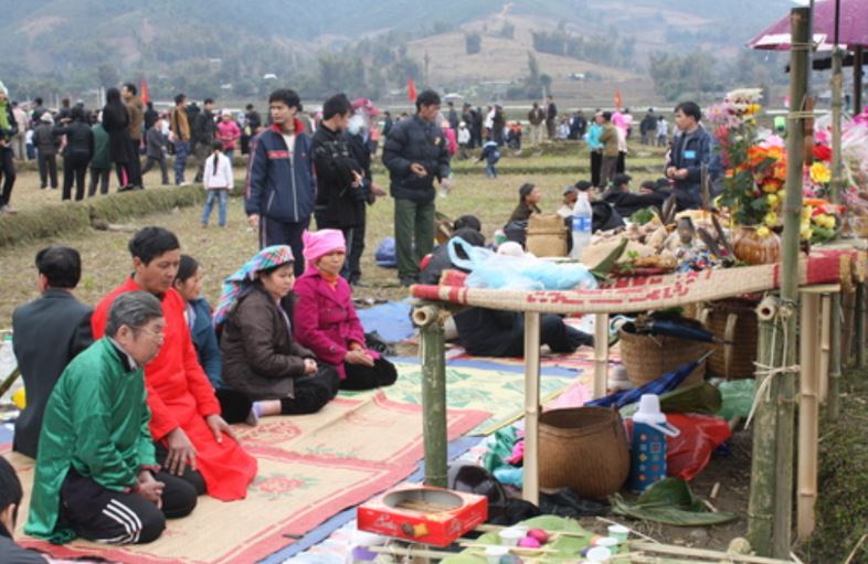 Lễ hội Quét làng của đồng bào Xá Phó thu hút đông đảo bà con tham gia