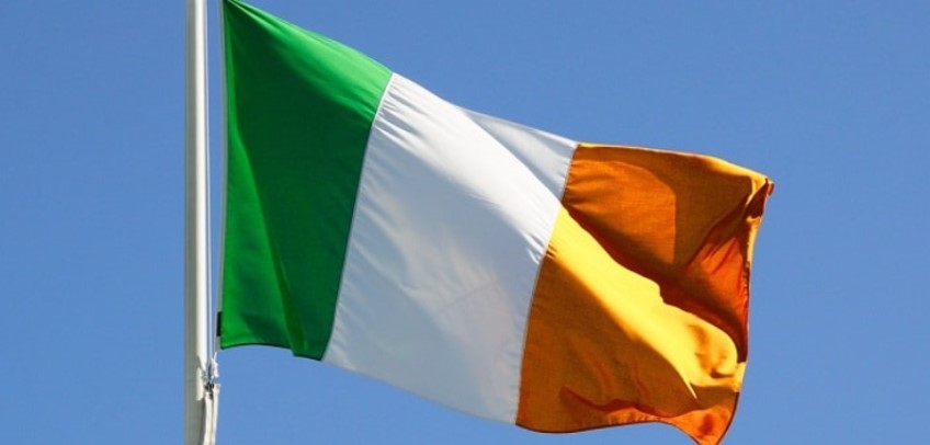 Lịch sử ra đời và phát triển quốc kỳ Ireland