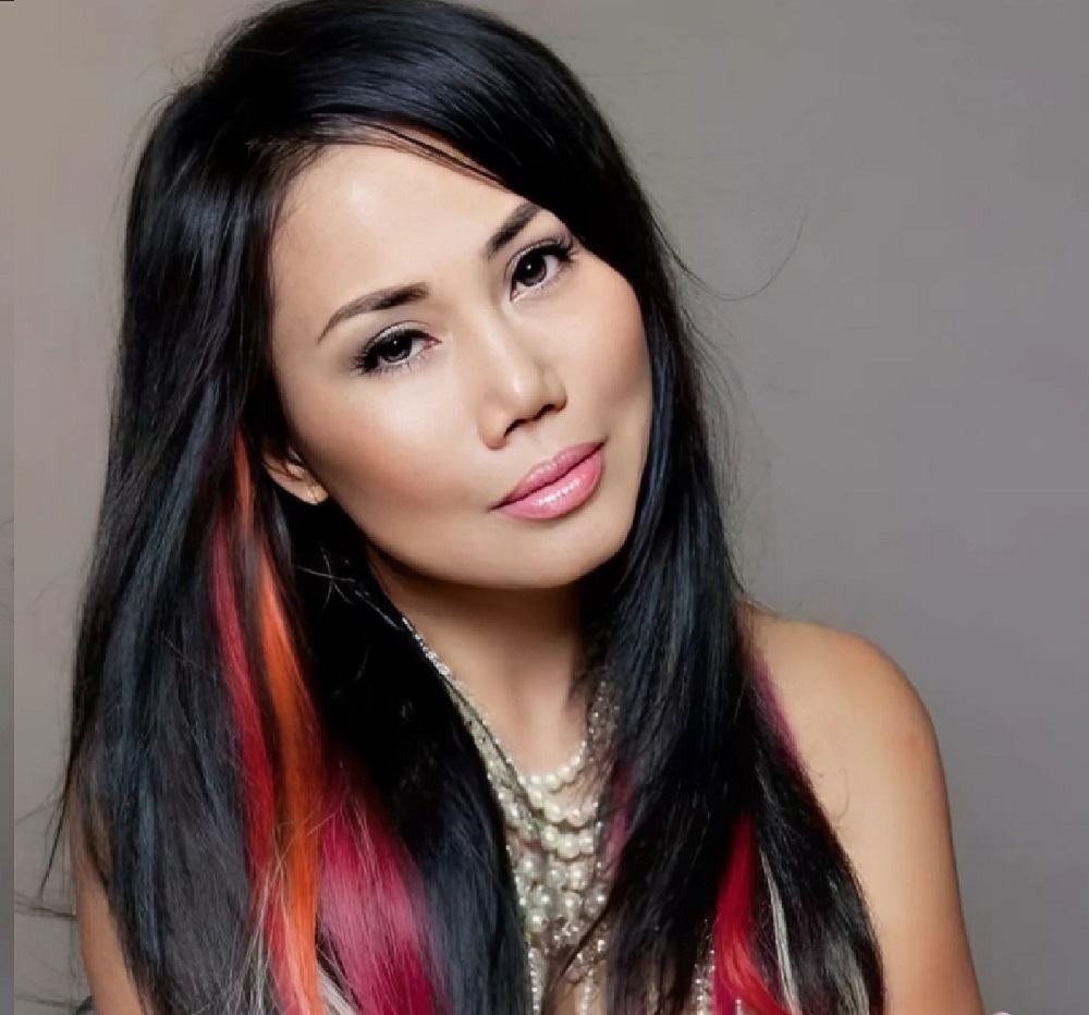 Tiểu sử Lynda Trang Đài có tên thật Lê Quang Quý Trang Đài, sinh ngày 9/10/1968 tại Huế