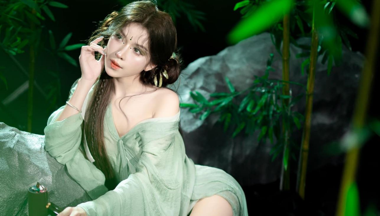 Tiểu sử Woni từng có khoảnh khắc cô trao nhẫn cho Vy Dương tại chương trình "Tỏ tình hoàn mỹ"