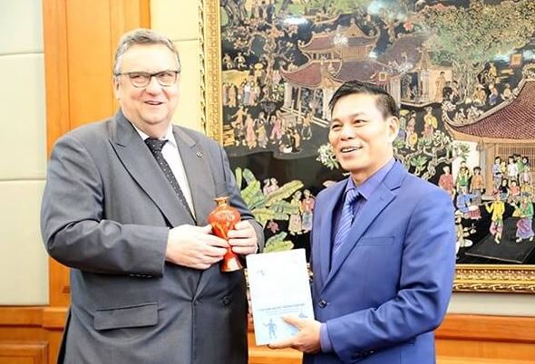 Nguyễn Văn Tùng được bầu giữ chức vụ Chủ tịch UBND TP nhiệm kỳ 2021-2026 khóa XVI