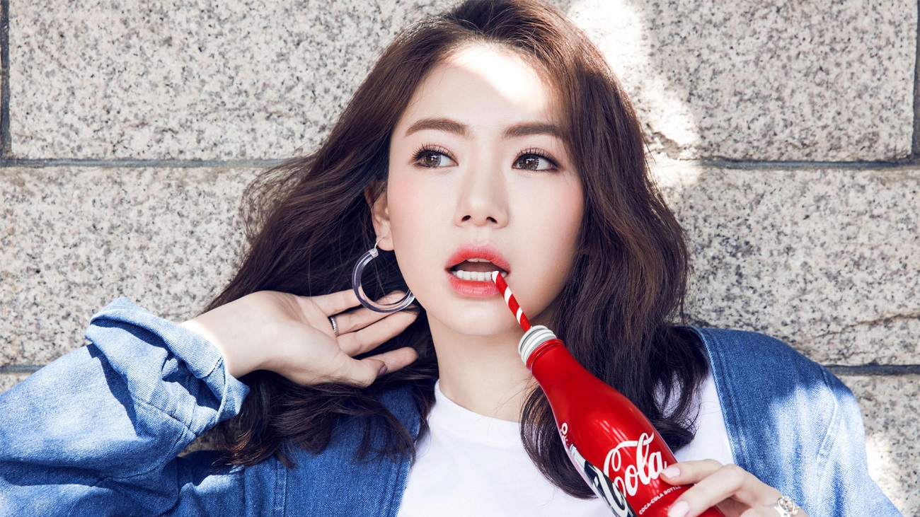 Tiểu sử Thích Vy bắt đầu bước vào showbiz năm 2006, nhanh chóng tạo dấu ấn riêng