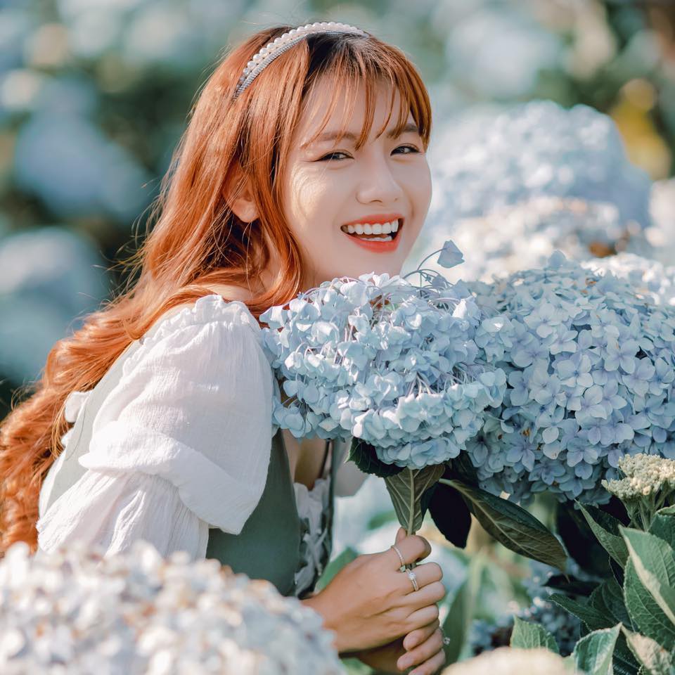 Tiểu sử Trang Nơ còn lấn sân sang lĩnh vực kinh doanh với cửa hàng mỹ phẩm mang tên mình