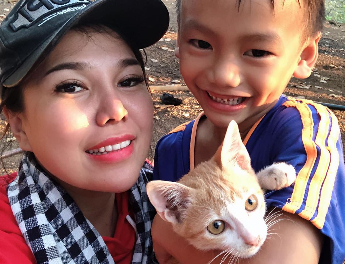 Tiểu sử Giang Kim Cúc được biết đến là một doanh nhân nổi tiếng về loại hình bất động sản