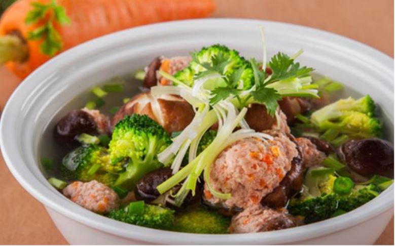 Các bước nấu canh mọc thập cẩm ngon miệng, đậm đà hương vị