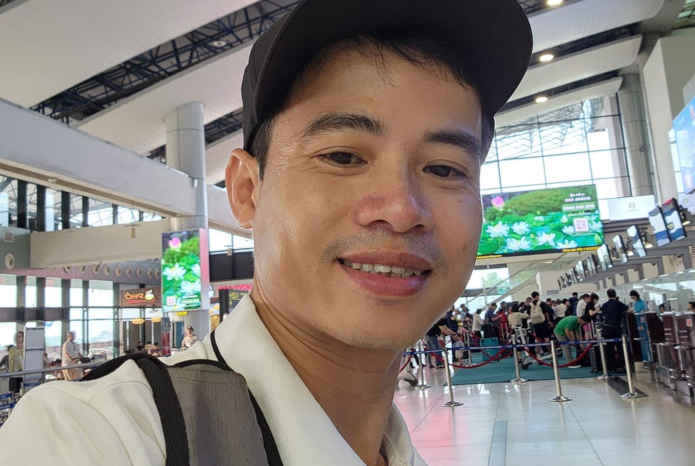 Tiểu sử Thị Hến Olinhli có tên thật là Nguyễn Văn Ngọc sinh ngày 25/03/1985 tại Hà Nội