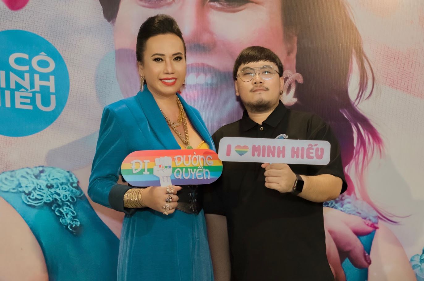 Tiểu sử Cô Minh Hiếu từng thu hút nhiều người nổi tiếng tham gia vào các buổi livestream