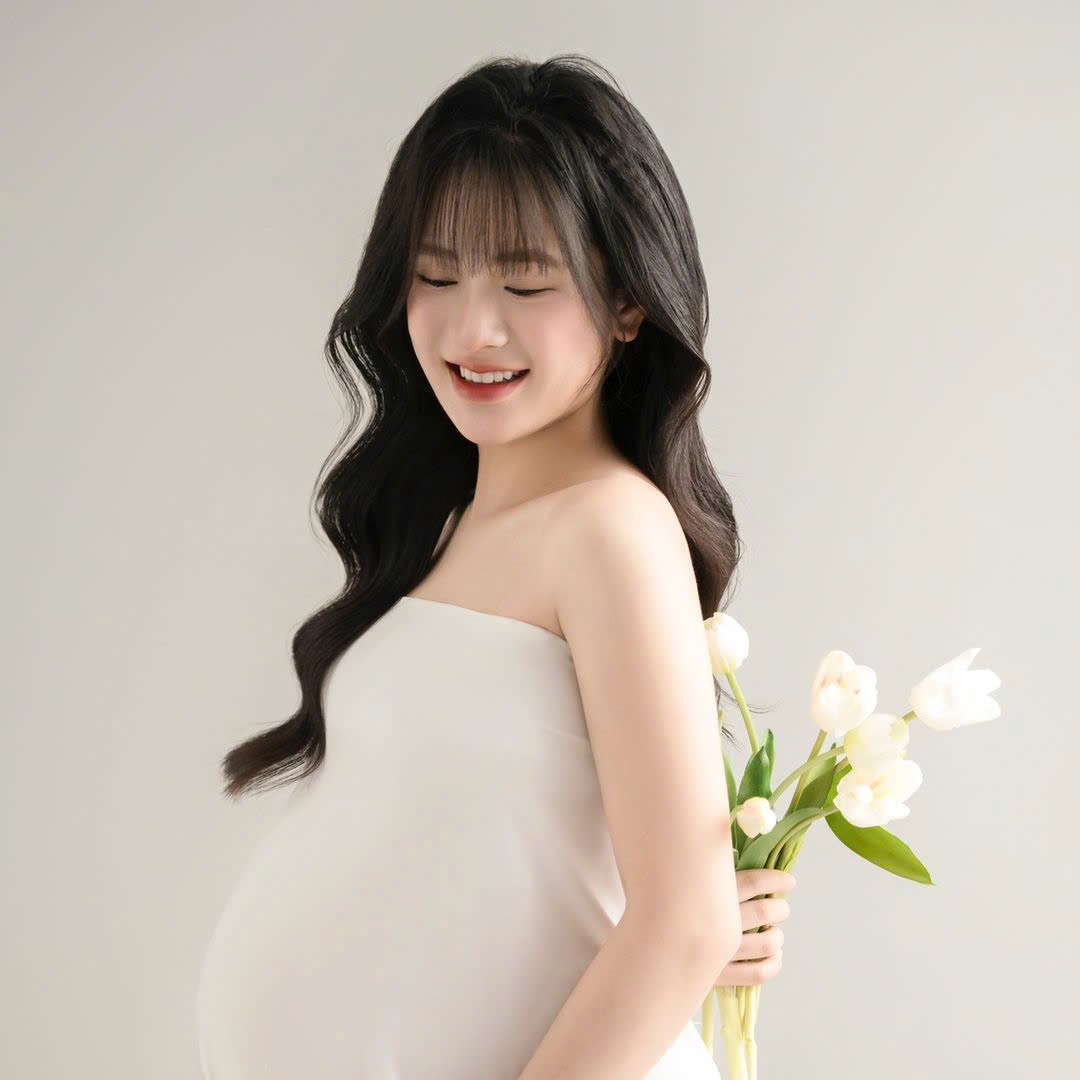 Tiểu sử Hồ Phương Trang bị xáo trộn vì ồn ào clip 18+ gây chấn động cộng đồng mạng