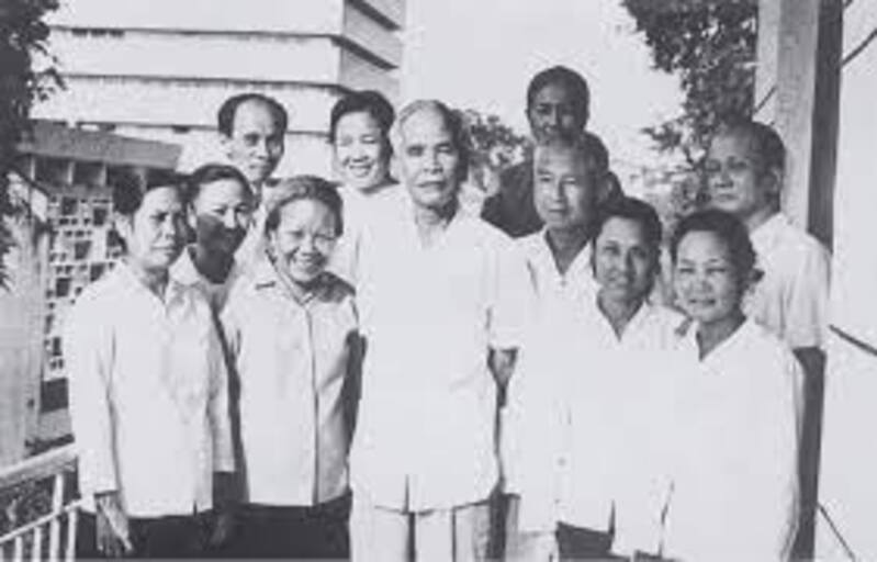Trần Hữu Dực là người giữ chức vụ trong Đảng và Nhà nước cao nhất như Phó thủ tướng Chính Phủ, Ủy viên Ban chấp hành TW Đảng