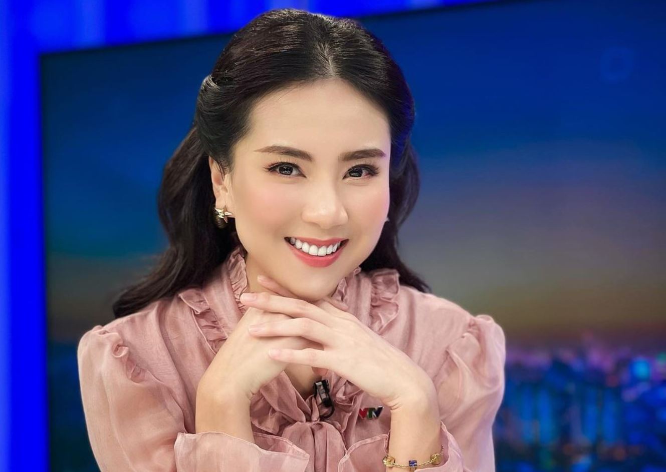 Tiểu sử Mai Ngọc nổi bật với danh xưng “MC đẹp nhất VTV” hay "cô gái thời tiết"