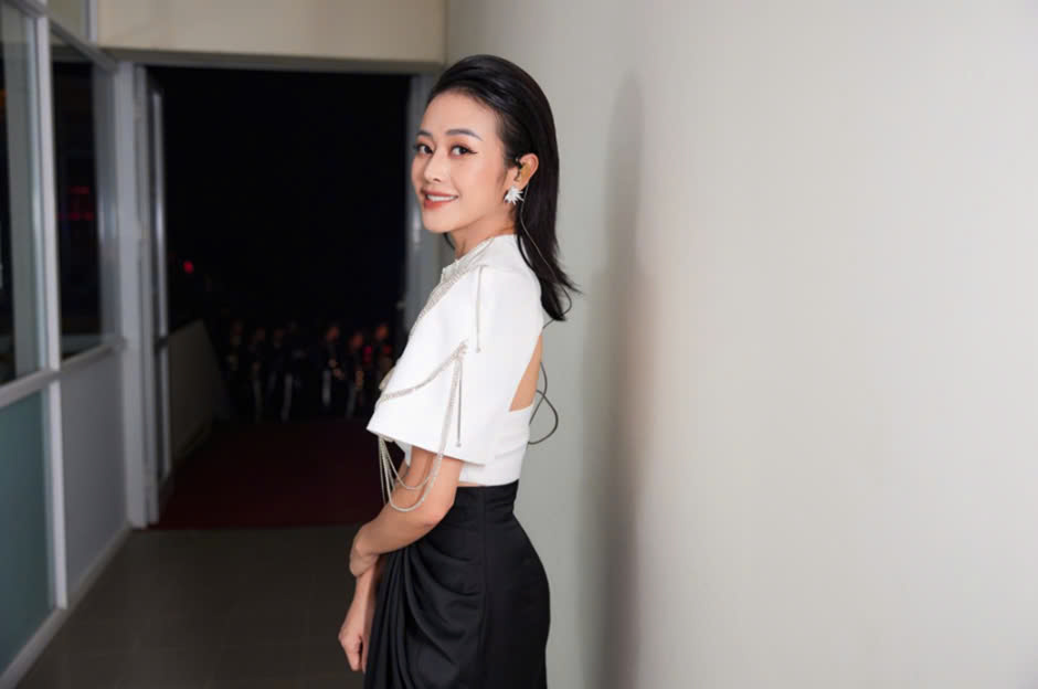 Tiểu sử MC Phí Linh dẫn chương trình giọng hát Việt