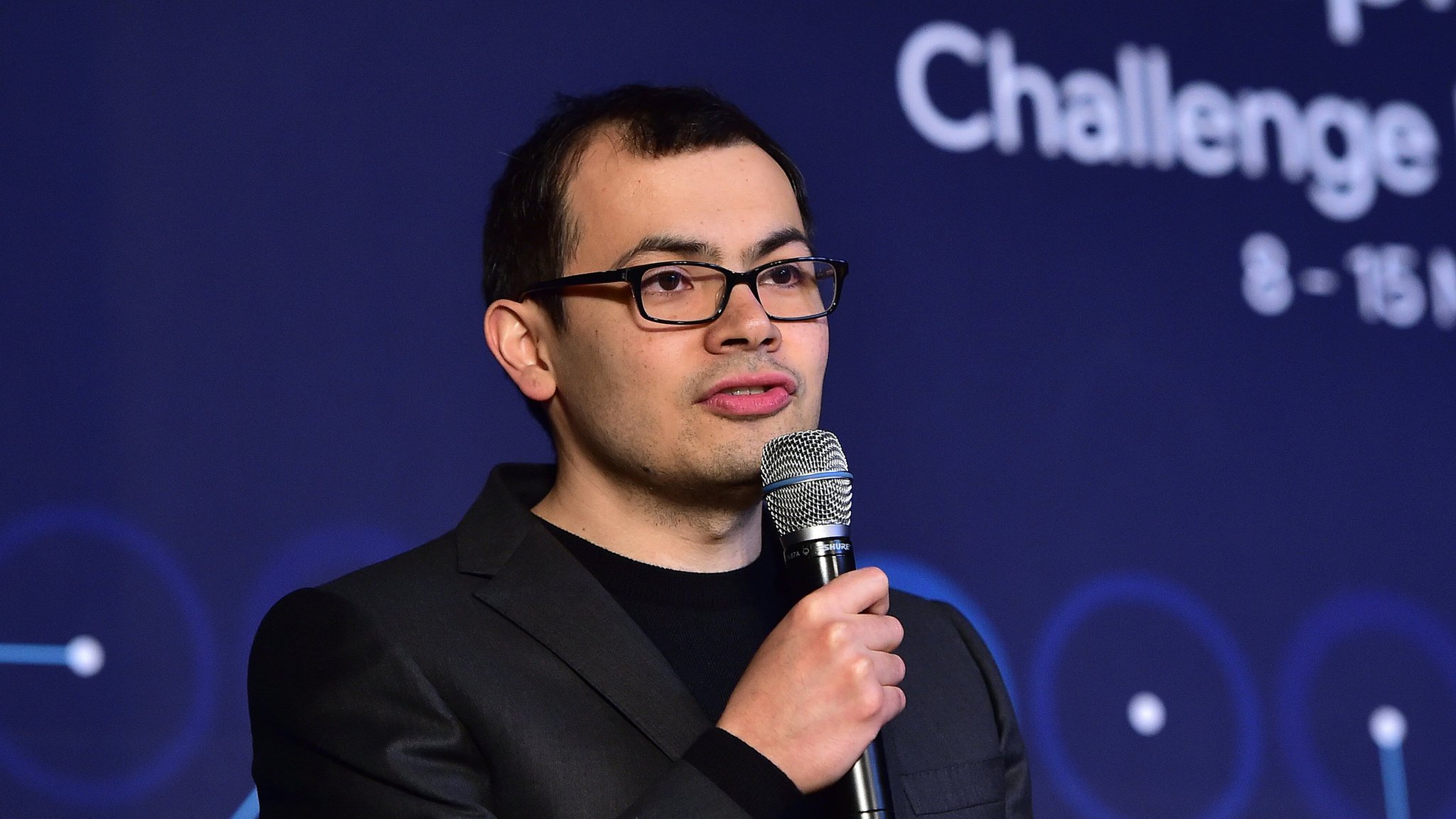 Tiểu sử Demis Hassabis tiết lộ bước ngoặt lớn trong nghiên cứu cấu trúc protein với AlphaFold2