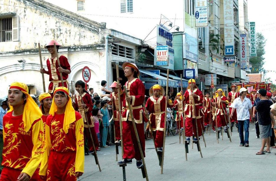 Lễ hội đình Châu Phú
