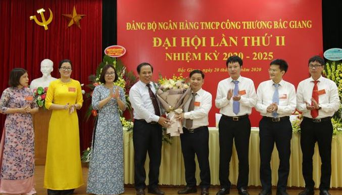 Dưới sự lãnh đạo tài giỏi của ông Hà Xuân Trường, ngân hàng TMCP Công Thương Việt Nam Bắc Giang vẫn hoạt động mạnh mẽ ổn định