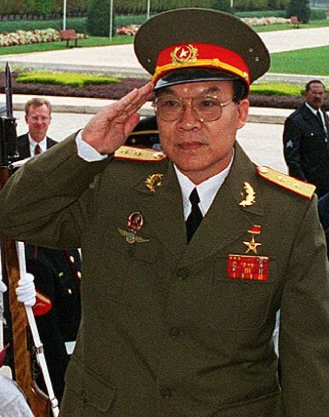 Trần Hanh là một tướng lĩnh không quân cấp cao của Quân đội nhân dân Việt Nam mang quân hàm Trung tướng