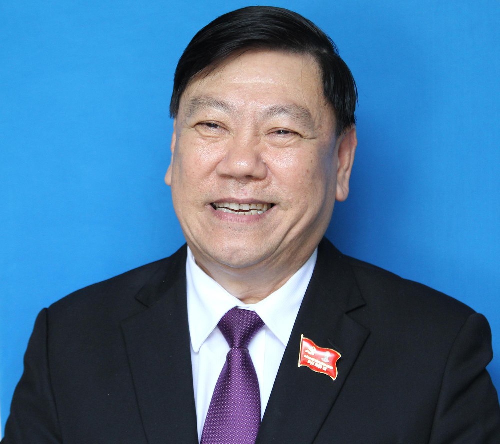 Trần Văn Rón là chính trị gia nổi tiếng của nước Việt Nam dân chủ cộng hòa