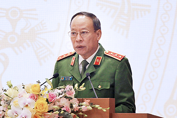 Ông Lê Quý Vương từng giữ chức vụ Giám đốc Công an tỉnh Phú Thọ, Phó Tổng cục trưởng Tổng cục Xây dựng lực lượng với quân hàm Thiếu tướng