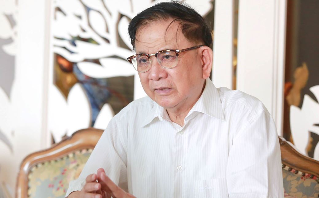 Nguyễn Dy Niên là một trong những vị chính khách nổi tiếng của nước Việt Nam dân chủ cộng hòa