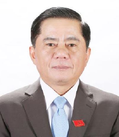 Trần Cẩm Tú là một chính trị gia nổi tiếng tại Việt Nam