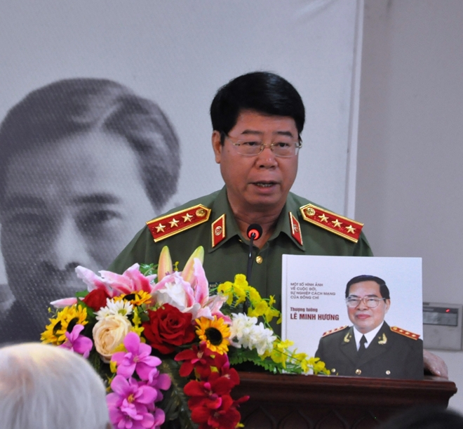 Lê Minh Hương là chính trị gia nổi tiếng người Việt Nam