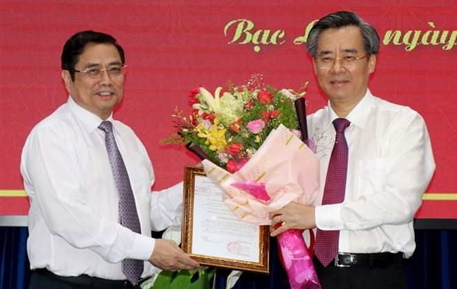 Ngày 5/7, Phạm Minh Chính đã trao quyết định Phó Trưởng Ban Tổ chức TW cho đồng chí Nguyễn Quang Dương