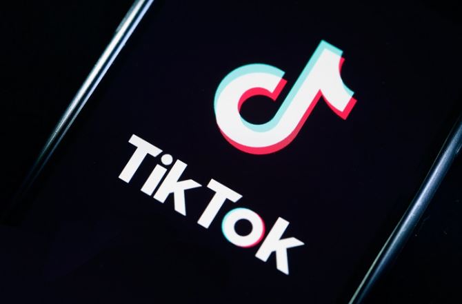 Để đăng ký được dấu tích xanh trên Tiktok, bạn cần hội tụ được các điều kiện và thực hiện được các bước theo quy định Tiktok